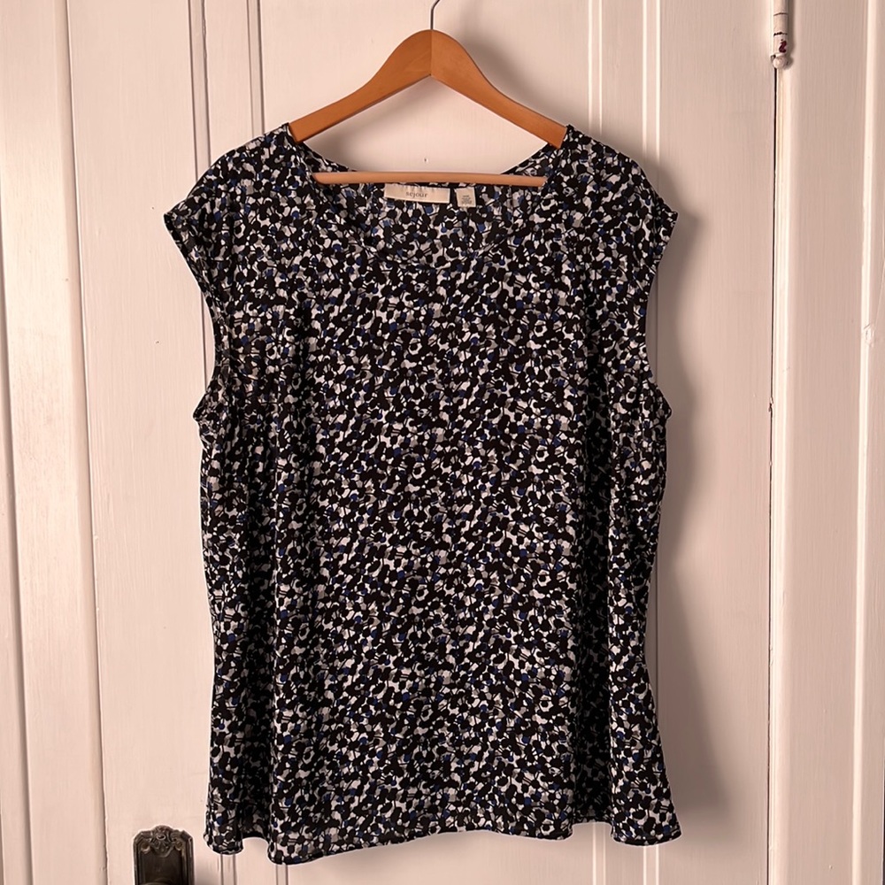 Black and Blue Geometric Sejour Shell